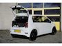 Volkswagen Up! 1.0 5drs BJ2021 Lmv 14" | Led | Airco | Getint glas