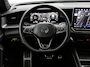 Volkswagen Tayron 1.5 272pk DSG eHybrid R-Line Edition · Panoramadak · 360 Camera · Wegklapbare Trekhaak · Black Style · 20'' Inch · Garantie t/m 17-11-2029 of 100.000km