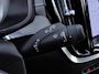 Volvo V60 2.0 T8 Recharge AWD R-Design | Incl. 12 maanden garantie | SOH 91% | Pilot assist | Harman/Kardon audio | Memory seats | Stoel/stuurverwarming | Uitklapbare trekhaak | Schuif/kantel dak | Apple carplay/Android auto |
