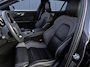 Volvo V60 2.0 T8 Recharge AWD R-Design | Incl. 12 maanden garantie | SOH 91% | Pilot assist | Harman/Kardon audio | Memory seats | Stoel/stuurverwarming | Uitklapbare trekhaak | Schuif/kantel dak | Apple carplay/Android auto |