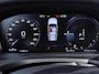 Volvo V60 2.0 T8 Recharge AWD R-Design | Incl. 12 maanden garantie | SOH 91% | Pilot assist | Harman/Kardon audio | Memory seats | Stoel/stuurverwarming | Uitklapbare trekhaak | Schuif/kantel dak | Apple carplay/Android auto |