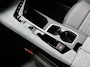 Peugeot E-3008 SUV Allure Avantage 73 kWh 210pk | Accu 99 % | 526km WLTP Actieradius | Navigatie | 360° Camera | Stuurverwarming | Adaptieve Cruise Control | Climate Control | Parkeersensoren v+a | Dodehoeksensor | Led koplampen | Keyless | Draadloze Apple Carplay / Android Auto + Telefoonlader | Donker getint glas | Trekhaak | 19" Lichtmetalen velgen |
