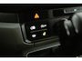 Volkswagen Crafter 2.0 TDI L3H3 140PK 75 Edition | Automaat | Airco | Camera | Cruise | Carplay | 3000KG Trekgew. | Parkeersens.