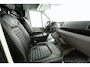 Volkswagen Crafter 2.0 TDI L3H3 140PK 75 Edition | Automaat | Airco | Camera | Cruise | Carplay | 3000KG Trekgew. | Parkeersens.