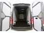 Volkswagen Crafter 2.0 TDI L3H3 140PK 75 Edition | Automaat | Airco | Camera | Cruise | Carplay | 3000KG Trekgew. | Parkeersens.