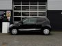 Volkswagen Up! 1.0 move up! BlueMotion, Airco, CarPlay, Stoelverwarming, Radio, APK