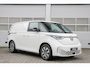 Volkswagen ID. Buzz Cargo 204pk 77 kWh | SoH 94% | App-connect Navigatie | Dodehoek Assistent | Achteruitrij Camera | Trekhaak