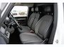 Volkswagen ID. Buzz Cargo 204pk 77 kWh | SoH 94% | App-connect Navigatie | Dodehoek Assistent | Achteruitrij Camera | Trekhaak