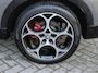Alfa Romeo Tonale 1.5 160pk Hybrid Veloce | Leder met stoelverwarming en koeling | Navigatie | Camera