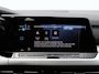 Volkswagen Golf 1.0 TSI Life 110pk | Trekhaak afneembaar | Dealer onderhouden | Navigatie | Adaptieve cruise control | LED | Parkeersensoren | Lichtmetalen velgen |