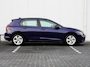 Volkswagen Golf 1.0 TSI Life 110pk | Trekhaak afneembaar | Dealer onderhouden | Navigatie | Adaptieve cruise control | LED | Parkeersensoren | Lichtmetalen velgen |