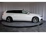 Volkswagen Passat Variant 1.4 TSI PHEV GTE Business, Camera, Leer, Keyless, Trekhaak, Pano