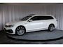 Volkswagen Passat Variant 1.4 TSI PHEV GTE Business, Camera, Leer, Keyless, Trekhaak, Pano