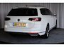 Volkswagen Passat Variant 1.4 TSI PHEV GTE Business, Camera, Leer, Keyless, Trekhaak, Pano