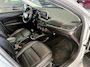 Fiat Tipo Stationwagon 1.4 T-Jet 16v Business Trekhaak - Achteruitrijcamera - Airco - Parkeersensoren achter - Stoelverwarming - Navigatie - Bluetooth - Cruise control - Dakrails - Radio - Start/stop systeem - Stuur multifunctioneel - Licht metalen velgen 17 inch - Led verlichting - Elektrische ramen - Centrale vergrendeling met afstandsbediening