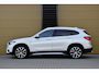 BMW X1 sDrive20i Orange Edition II * Head-up * Panoramadak * Stoelmemory * Camera * Trekhaak *