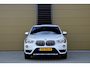 BMW X1 sDrive20i Orange Edition II * Head-up * Panoramadak * Stoelmemory * Camera * Trekhaak *