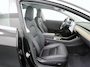 Tesla Model 3 Performance 513pk 0-100kmh in 3,4 sec. 20"lm FSD-3 computer AutoPilot Carbon-Spoiler Premium-HiFi Pano.dak Camera Leer Adaptive-Cruise+Stop&Go PDC-A+Voor Wifi Ecc Pdc Cruise Dual Motor! Long Range 75kWh Stoel en achterbank verwarming Keyless Navi full map LED-a+v Comfortstoelen ACC DAB Voorverwarmen interieur via App Keyless via Telefoonsleutel One-Pedal-Drive 4WD Rode Remklauwen Carbon-Spoiler Premium Audio Veel grip door 4WD vierwielaandrijving.  Origineel Nederlandse auto! Nieuwprijs €65.680 Accu garantie tot 21-12-2027