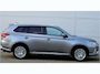 Mitsubishi Outlander PHEV 2.4 INSTYLE 4WD | PLUG IN HYBRID | SoH 75% | V2H | FULL OPTIONS | SCHUIFDAK | ADAPTIEF CRUISE | TREKHAAK 1500KG | FABRIEKSGARANTIE TOT 12-12-2027* | ALL IN RIJKLAARPRIJS