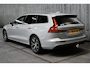 Volvo V60 B4 197PK Essential Edition | BLIS | Trekhaak | Adaptieve Cruise | Getint Glas |