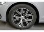 Volvo V60 B4 197PK Essential Edition | BLIS | Trekhaak | Adaptieve Cruise | Getint Glas |