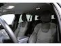 Volvo V60 B4 197PK Essential Edition | BLIS | Trekhaak | Adaptieve Cruise | Getint Glas |