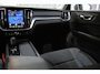 Volvo V60 B4 197PK Essential Edition | BLIS | Trekhaak | Adaptieve Cruise | Getint Glas |