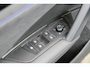 Volkswagen Tiguan 1.5 eHybrid 272pk R-Line | SoH 99% | Trekhaak | 360 Camera | Navigatie | Stoelverwarming