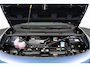 Volkswagen ID.7 Pro Business 77 kWh / Alcantara / Pano-Dak Transparant / Warmtepomp / Interieur-Plus / SOH 91,7