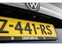 Volkswagen ID.7 Pro Business 77 kWh / Alcantara / Pano-Dak Transparant / Warmtepomp / Interieur-Plus / SOH 91,7