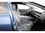 Volkswagen ID.7 Pro Business 77 kWh / Alcantara / Pano-Dak Transparant / Warmtepomp / Interieur-Plus / SOH 91,7