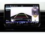 Volkswagen ID.7 Pro Business 77 kWh / Alcantara / Pano-Dak Transparant / Warmtepomp / Interieur-Plus / SOH 91,7