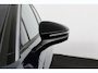 Volkswagen ID.7 Pro Business 77 kWh / Alcantara / Pano-Dak Transparant / Warmtepomp / Interieur-Plus / SOH 91,7