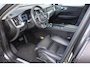 Volvo XC60 2.0 T8 Plug-in hybrid AWD R-Design - NL Auto!! Luchtvering I Harman Kardon I Pano