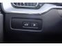 Volvo XC60 2.0 T8 Plug-in hybrid AWD R-Design - NL Auto!! Luchtvering I Harman Kardon I Pano