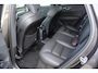 Volvo XC60 2.0 T8 Plug-in hybrid AWD R-Design - NL Auto!! Luchtvering I Harman Kardon I Pano