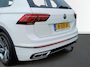 Volkswagen Tiguan 1.5 TSI R-Line Business+ /Prachtige auto!/Trekh./Digi Dash/Camera/Carplay/Led/19"/