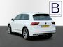 Volkswagen Tiguan 1.5 TSI R-Line Business+ /Prachtige auto!/Trekh./Digi Dash/Camera/Carplay/Led/19"/