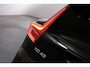 Volvo XC40 2.0 B4 Momentum Business Camera, Stoel/Stuurverwarming, Trekhaak, Cruise Control