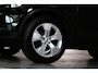 Volvo XC40 2.0 B4 Momentum Business Camera, Stoel/Stuurverwarming, Trekhaak, Cruise Control