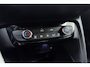Opel Corsa 1.2 Level 3 | 100 pk | Navigatie | Lichtmetalen velgen | Apple Carplay/Android Auto | Parkeersensoren achter | 1e Eigenaar!