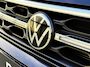 Volkswagen T-Roc 1.5 TSI 150pk DSG R-Line Edition | Trekhaak | Beats | App Connect