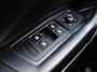 Volkswagen T-Roc 1.5 TSI 150pk DSG R-Line Edition | Trekhaak | Beats | App Connect