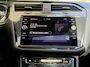 Volkswagen Tiguan 1.4 TSI Comfortline Business / 150PK / Pano / Trekhaak (1.600KG) / 20'' LM / Carplay /