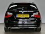 BMW 3-Serie Touring 320i/ Ketting V.V!!/ Panorama-Dak/ Elek. pakket/ 18'' LMV/ Clima/ Stoelverw./ Radio-CD/ Armsteun/ Multi. LEDER. Stuur/ Dakrails/ Extra getint glas.