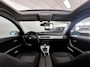 BMW 3-Serie Touring 320i/ Ketting V.V!!/ Panorama-Dak/ Elek. pakket/ 18'' LMV/ Clima/ Stoelverw./ Radio-CD/ Armsteun/ Multi. LEDER. Stuur/ Dakrails/ Extra getint glas.