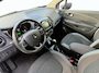 Renault Captur 1.3 TCe Intens | Winterset + Zomerset | Trekhaak | Automaat | Camera | Keyless | LED | Dodehoek | Bluetooth | Navi | Lichtmetalen Velgen | 1 Jaar Bovag Garantie |