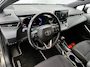 Toyota Corolla 1.8 Hybrid Style Bi-Tone | Parkeersensoren voor+achter Met assistent | Navigatie | Apple CarPlay/Android Auto | Climate Control | Cruise Control Adaptive | Draadloze telefoonlader |