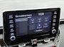 Toyota Corolla 1.8 Hybrid Style Bi-Tone | Parkeersensoren voor+achter Met assistent | Navigatie | Apple CarPlay/Android Auto | Climate Control | Cruise Control Adaptive | Draadloze telefoonlader |