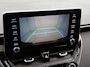 Toyota Corolla 1.8 Hybrid Style Bi-Tone | Parkeersensoren voor+achter Met assistent | Navigatie | Apple CarPlay/Android Auto | Climate Control | Cruise Control Adaptive | Draadloze telefoonlader |